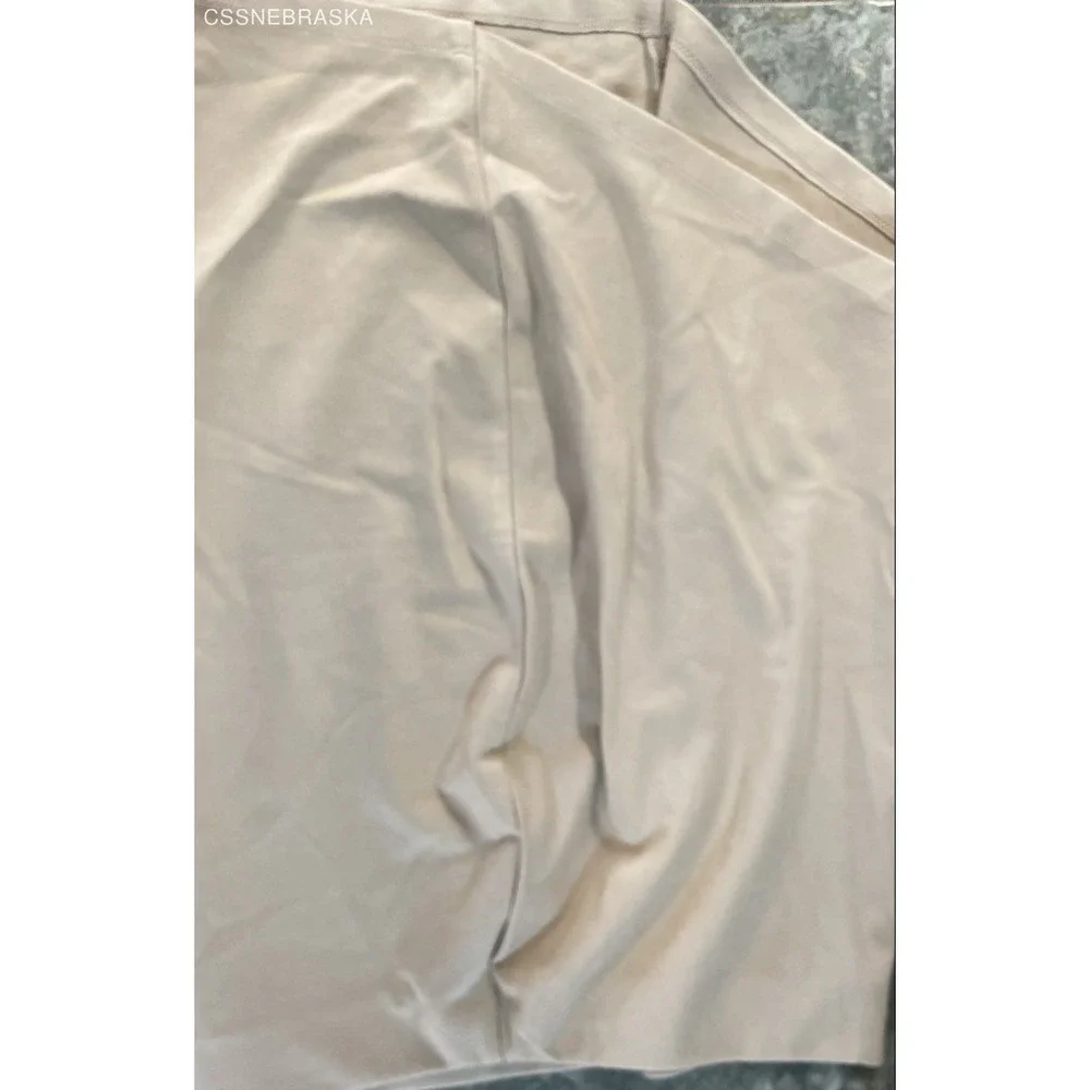 FOREVER 21 Tan Pencil Skirt Stretch Above Knee - Size‎ M
